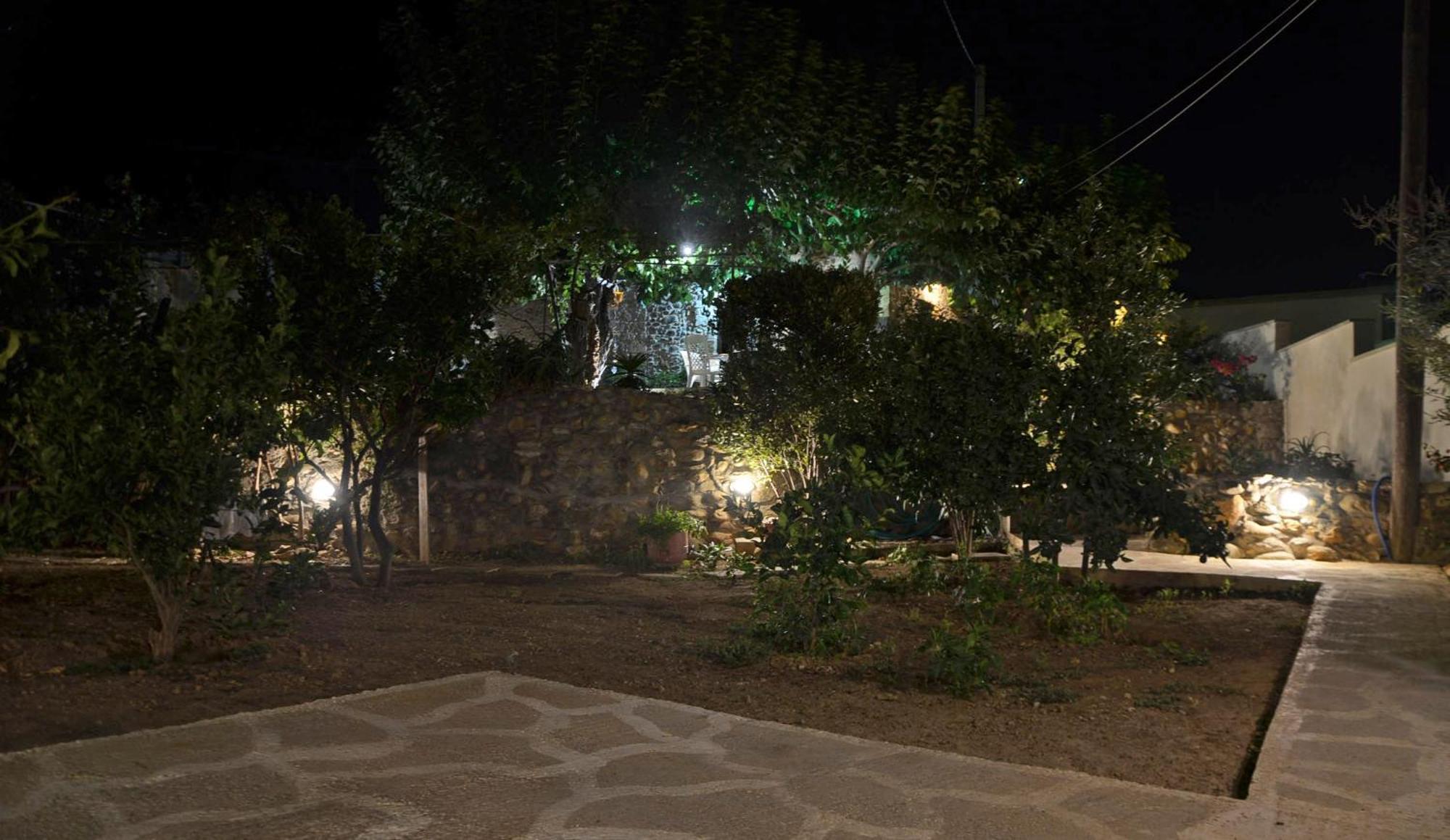 הוילה קיסאמוס Kamara Stone House מראה חיצוני תמונה