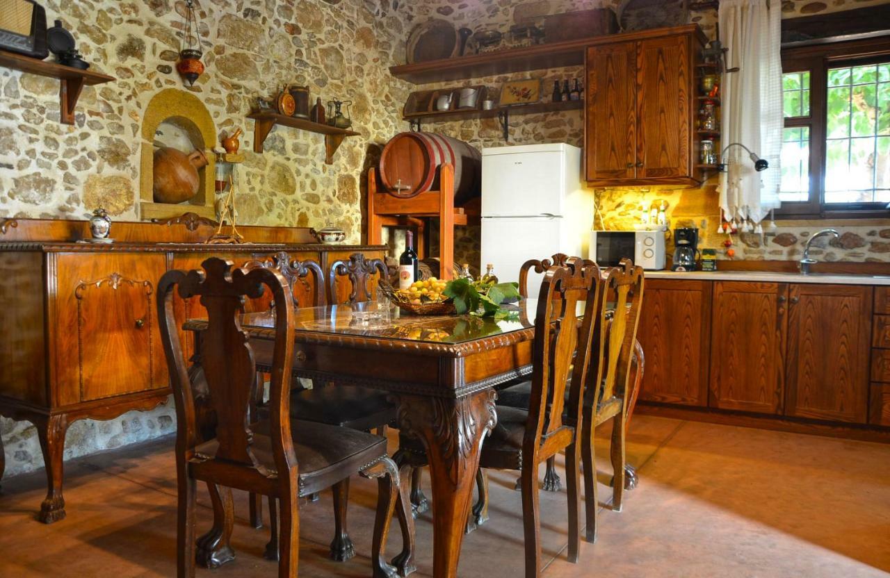 הוילה קיסאמוס Kamara Stone House מראה חיצוני תמונה